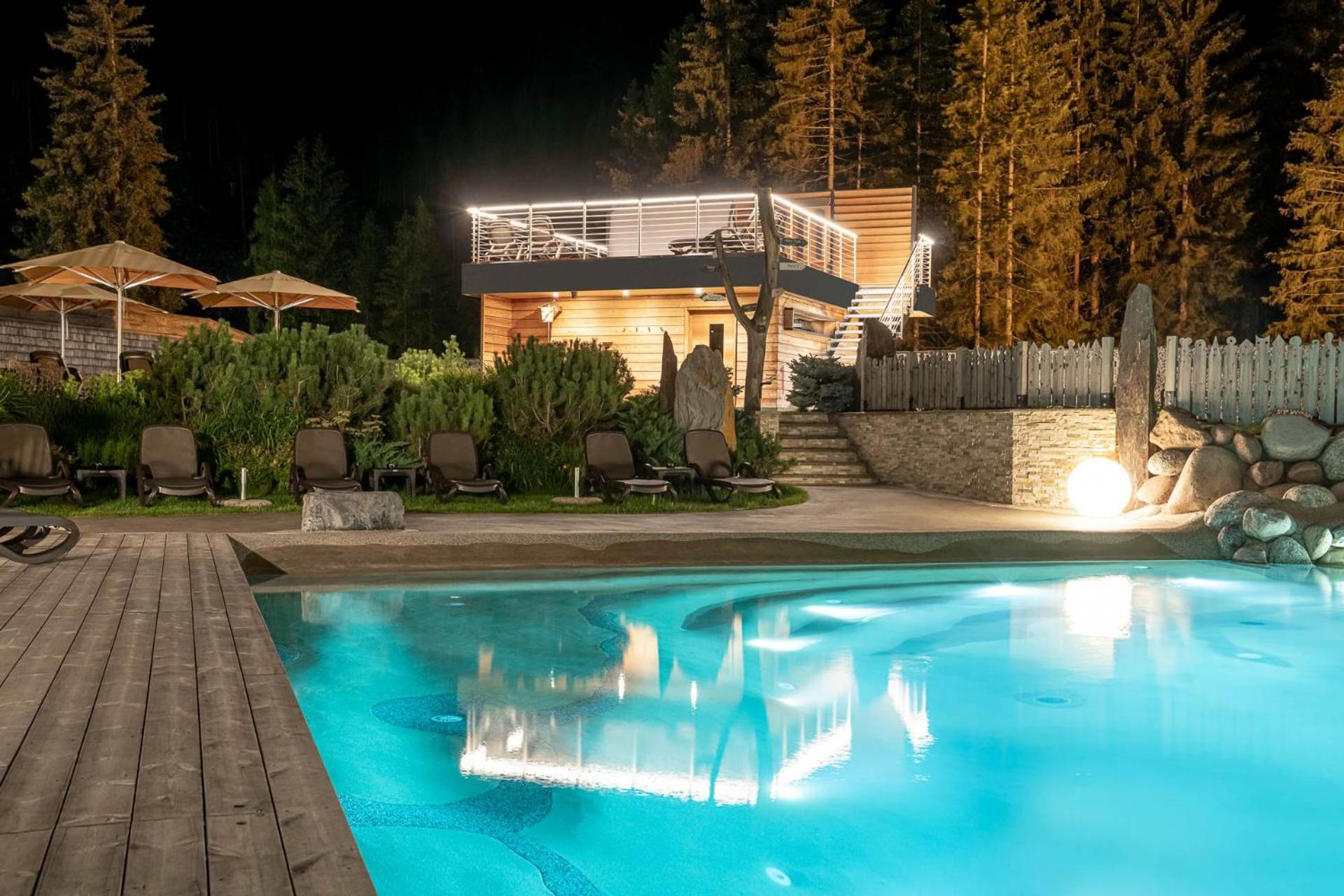 Croce Bianca Leisure & Spa Hotel Canazei Exterior foto
